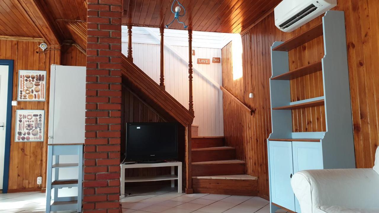 MiLa Home Balaton Balatonfůzfő Esterno foto